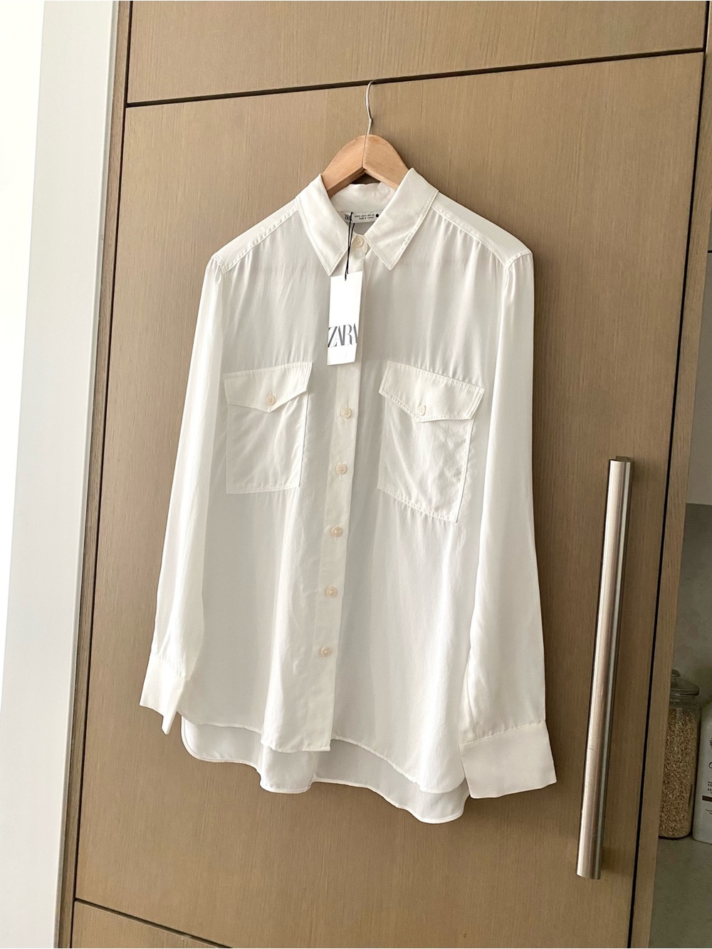 Zara button down blouse - Picture 3 of 5